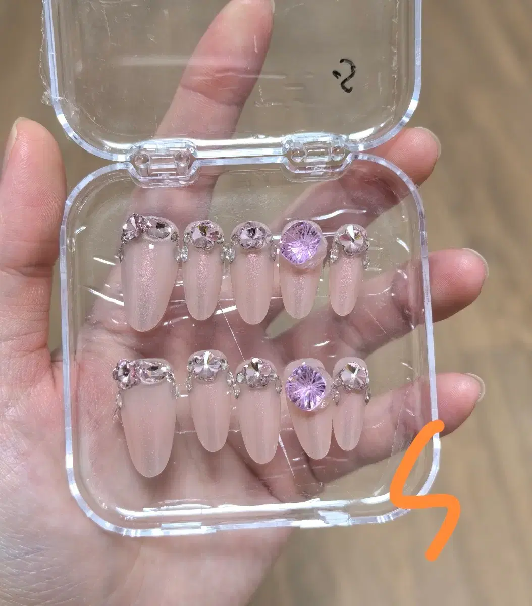 thumbnail-9
